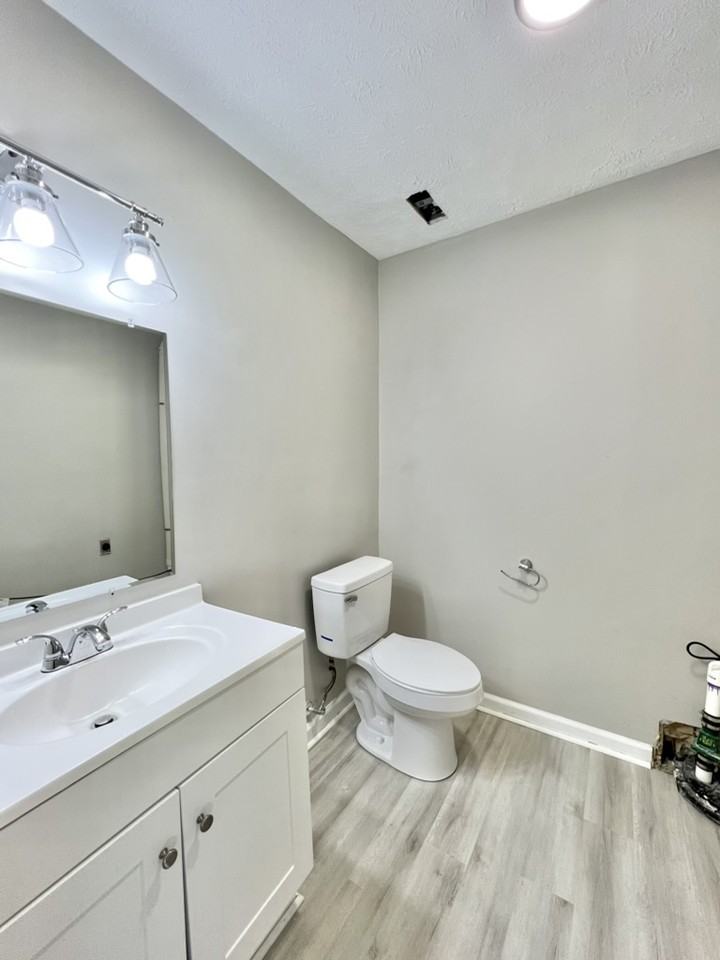 1362 Dix Dr #A - Photo 6 of 13