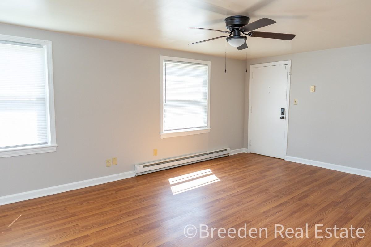 224 N Anderson St #224B - Photo 3 of 13