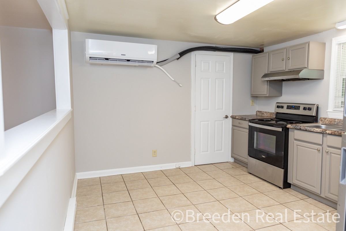 224 N Anderson St #224B - Photo 5 of 13