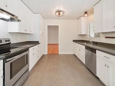 642 2nd St E #642-2ndSTE - Photo 7 of 30