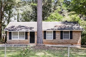featured image of 8216 Saxon Ct