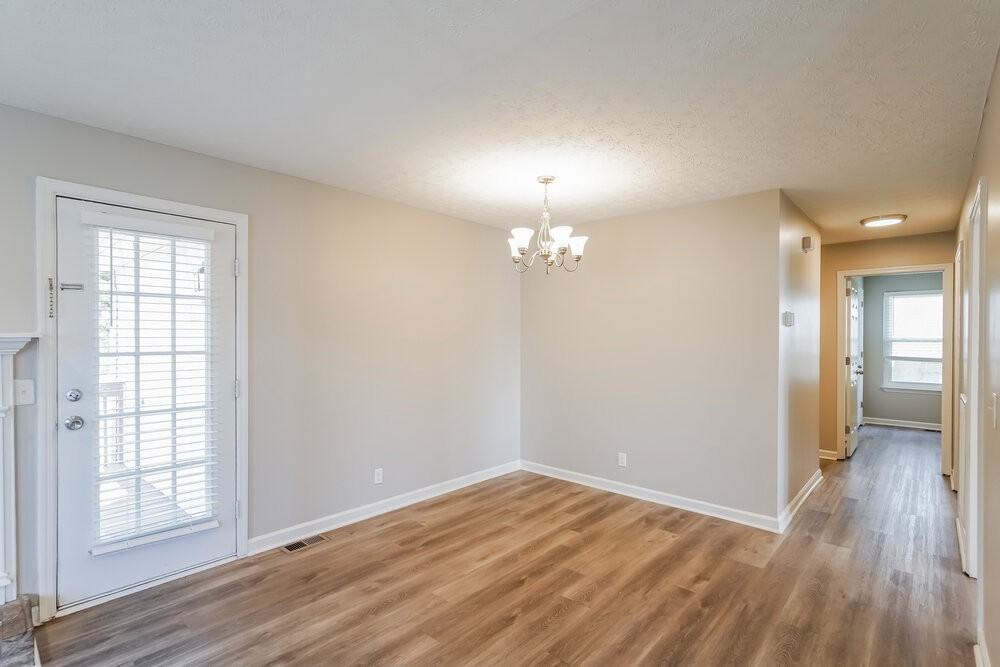 3068 Chateau Valley Dr - Photo 5 of 16