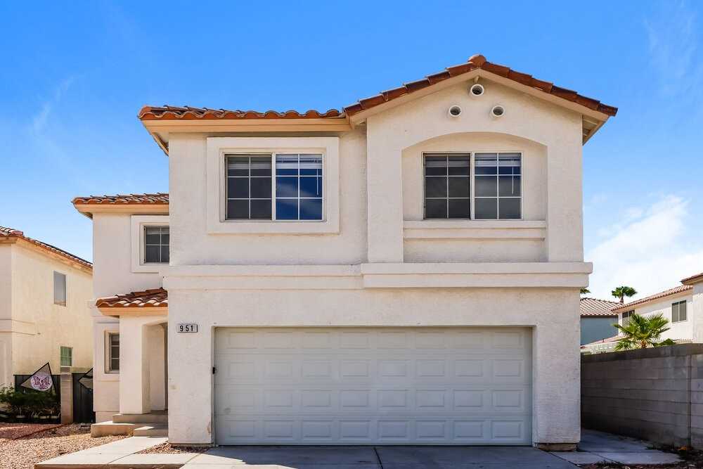 951 Ostrich Fern Ct