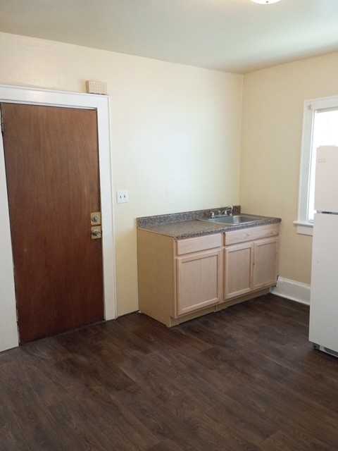 5233 W Lisbon Ave #2 - Photo 2 of 6