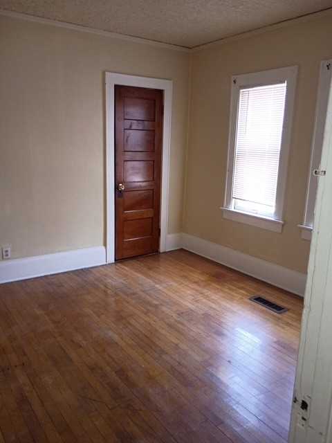 5233 W Lisbon Ave #2 - Photo 6 of 6