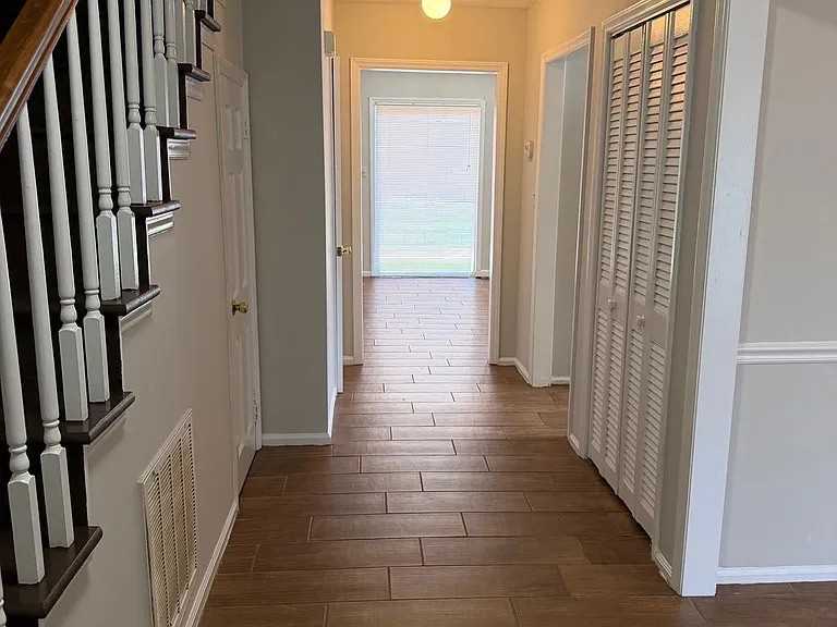 1421 W Front St - Photo 4 of 18
