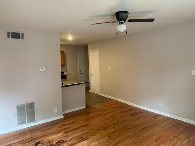 1037 Oglethorpe Ave Sw - Photo 3 of 7