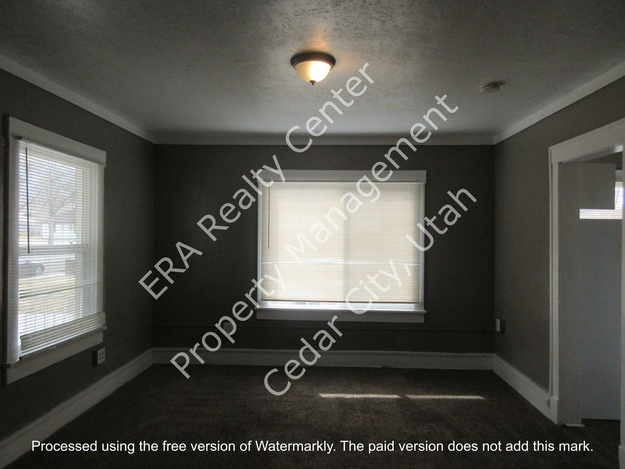 431 N 300 W - Photo 3 of 16