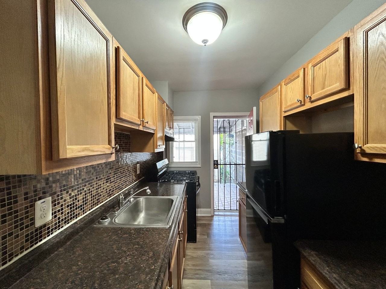 3813 Brooklyn Ave - Photo 2 of 14