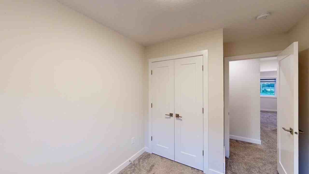15814 Main-15814 100a Ave Nw - Photo 5 of 11