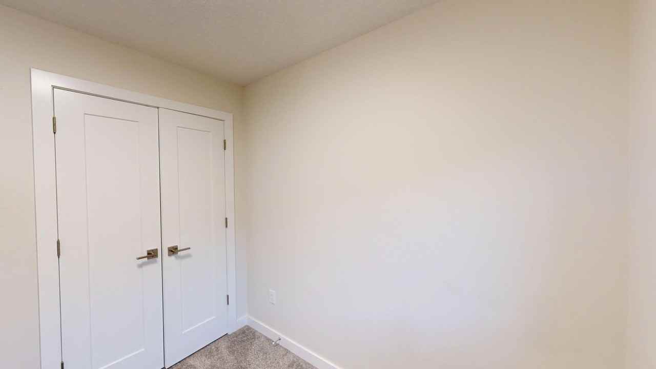 15814 Main-15814 100a Ave Nw - Photo 7 of 11