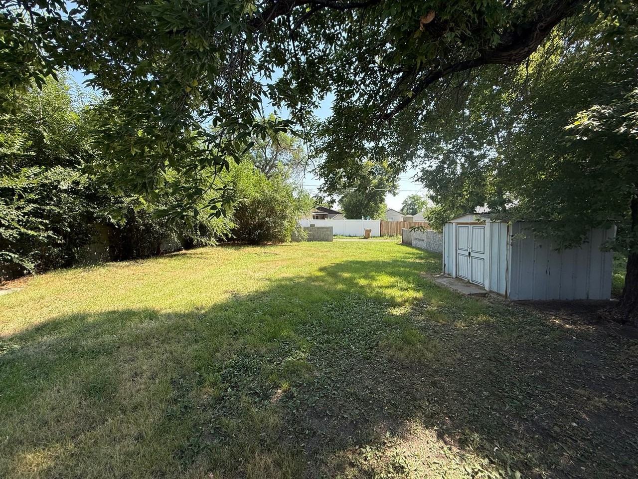 420 21st St Nw - Photo 4 of 11