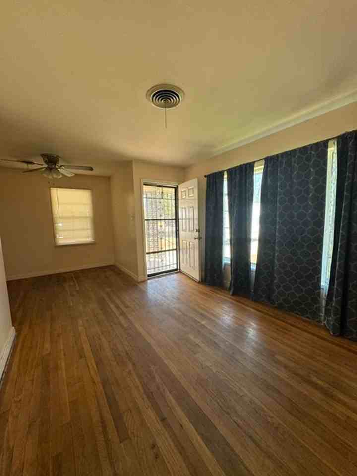 4312 S Hayden St - Photo 3 of 17
