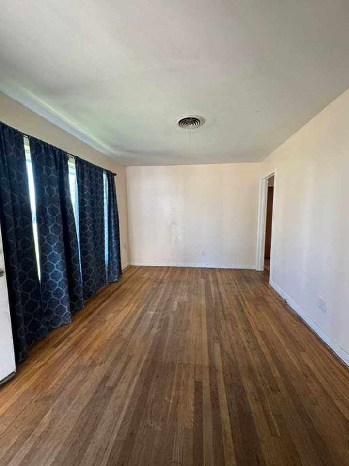 4312 S Hayden St - Photo 4 of 17