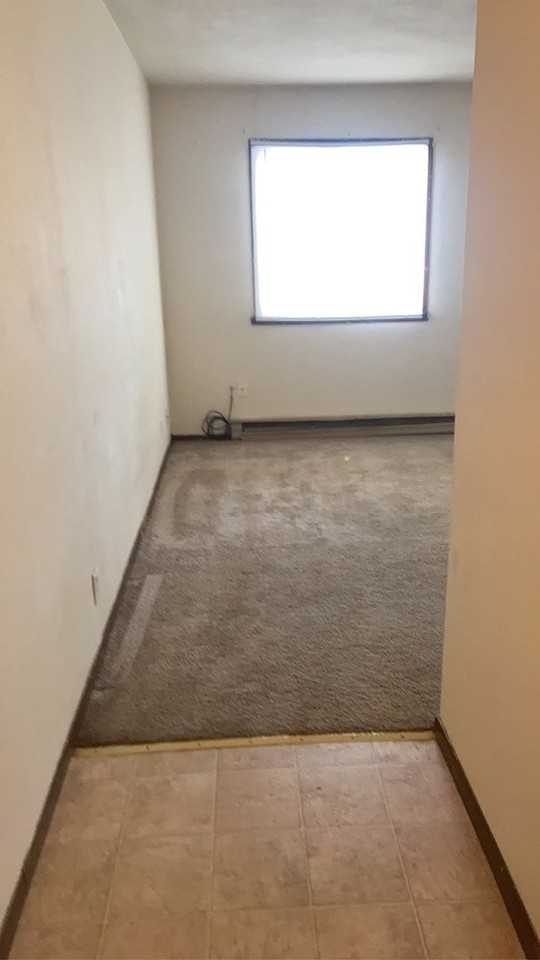 358 - Photo 2 of 9