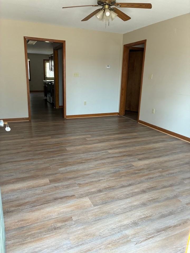 2702 Oak Meadow Pl - Photo 3 of 20