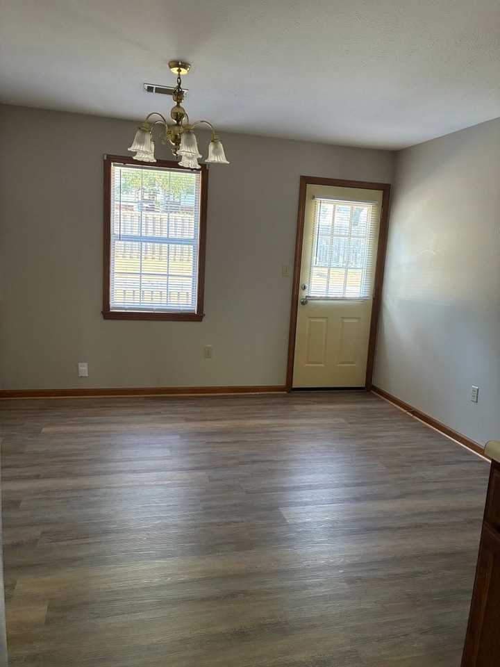 2702 Oak Meadow Pl - Photo 6 of 20