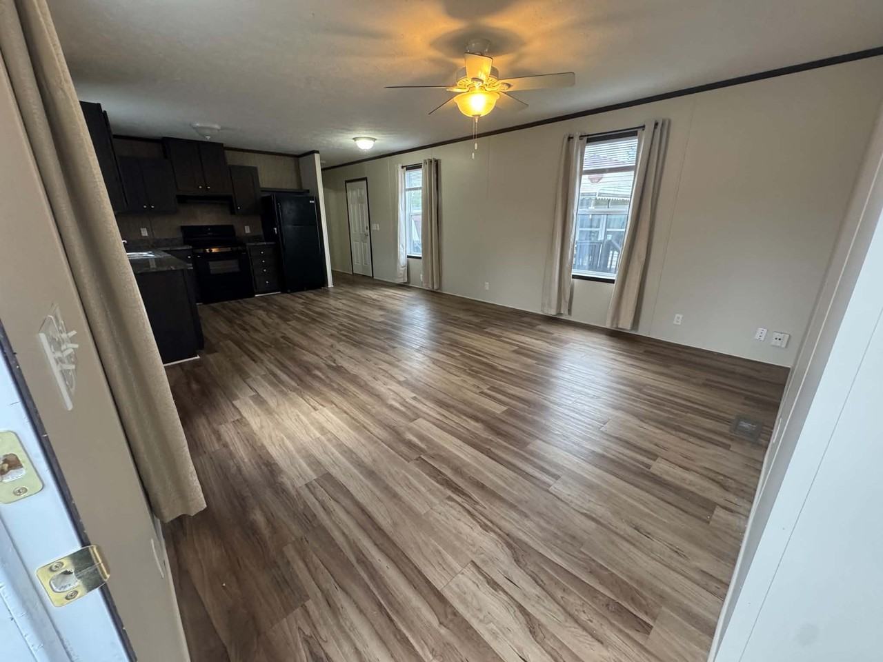 48596 Leafdale Ct #178 - Photo 3 of 42