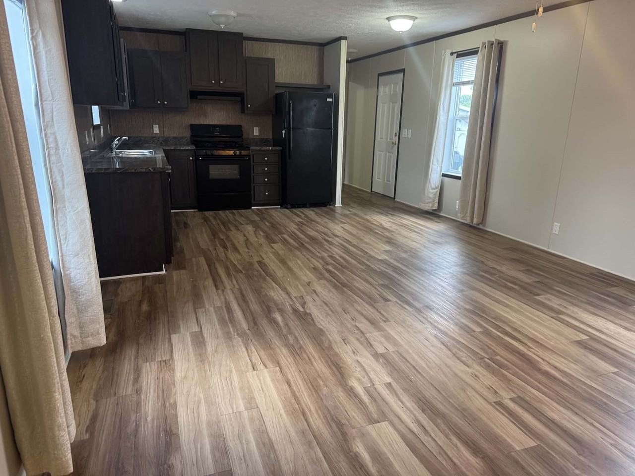 48596 Leafdale Ct #178 - Photo 4 of 42