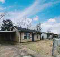 featured image of 4340 Pine St
