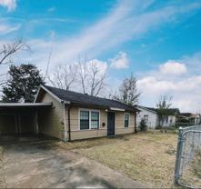4340 Pine St - Photo 1 of 1