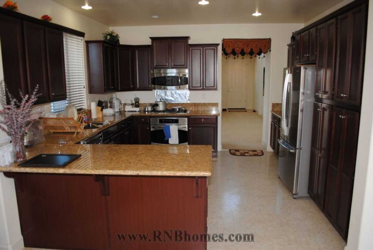 1367 Indian Runner Dr - Photo 6 of 23