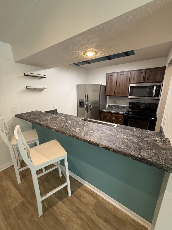 914 Carom Cir #914 - Photo 5 of 20