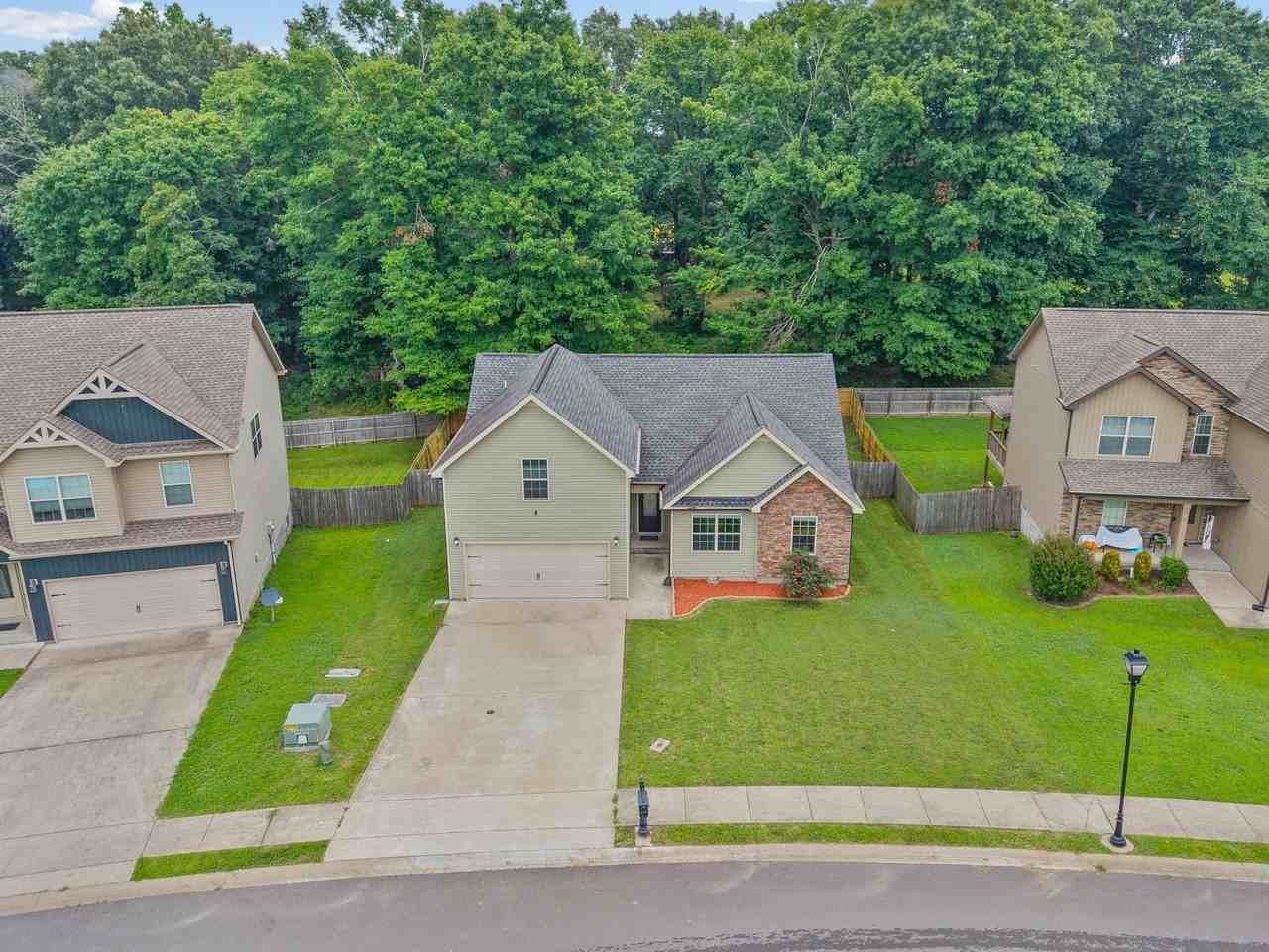 125 Sycamore Hill Dr #1 - Photo 3 of 35