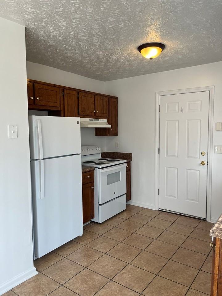 5409 Sugar Mill Dr - Photo 6 of 21