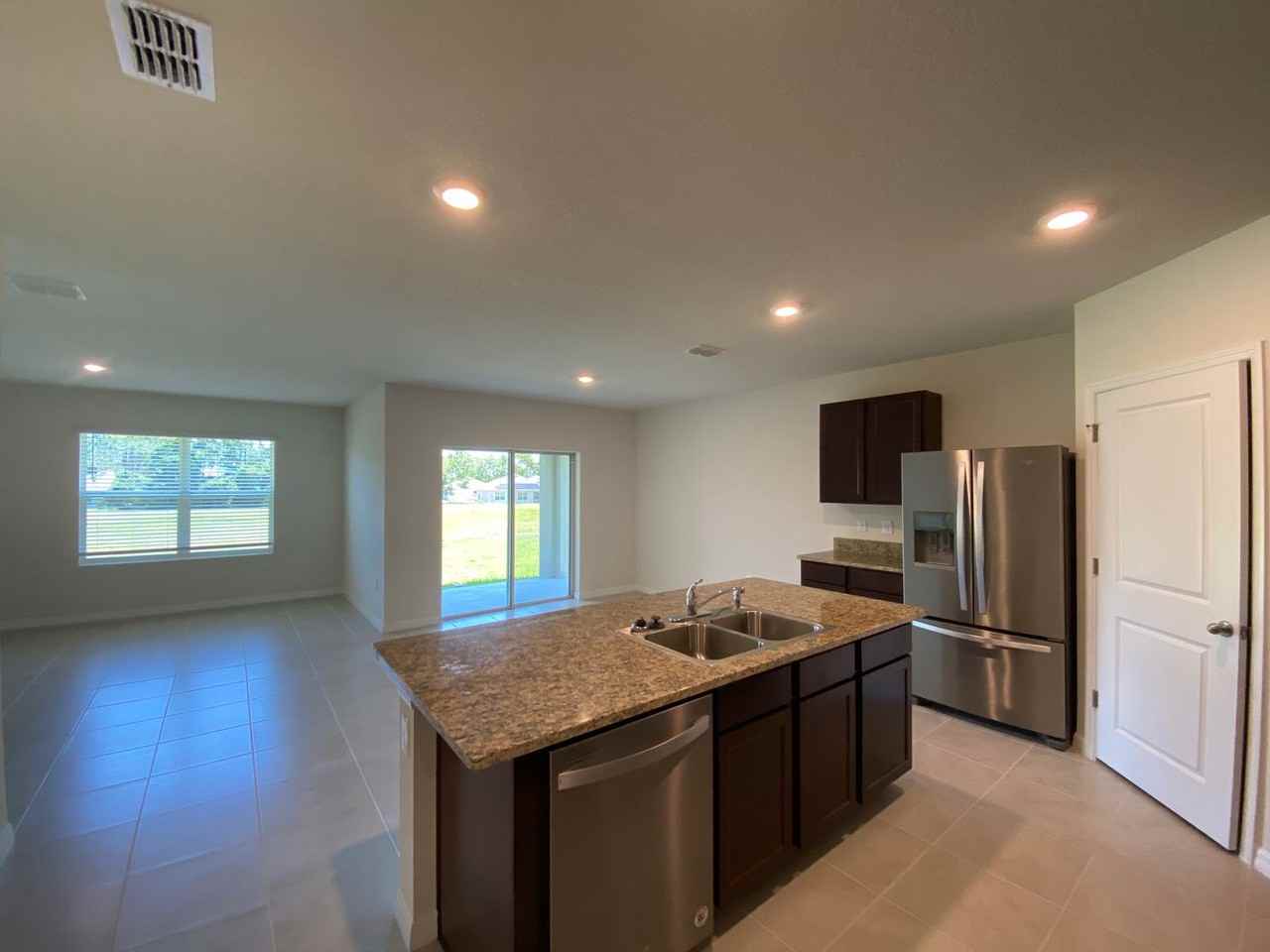 407 Hickory Course Radl - Photo 4 of 34