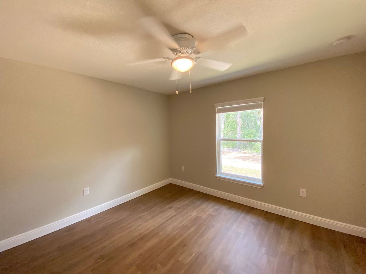 130 Oak Cir - Photo 3 of 30