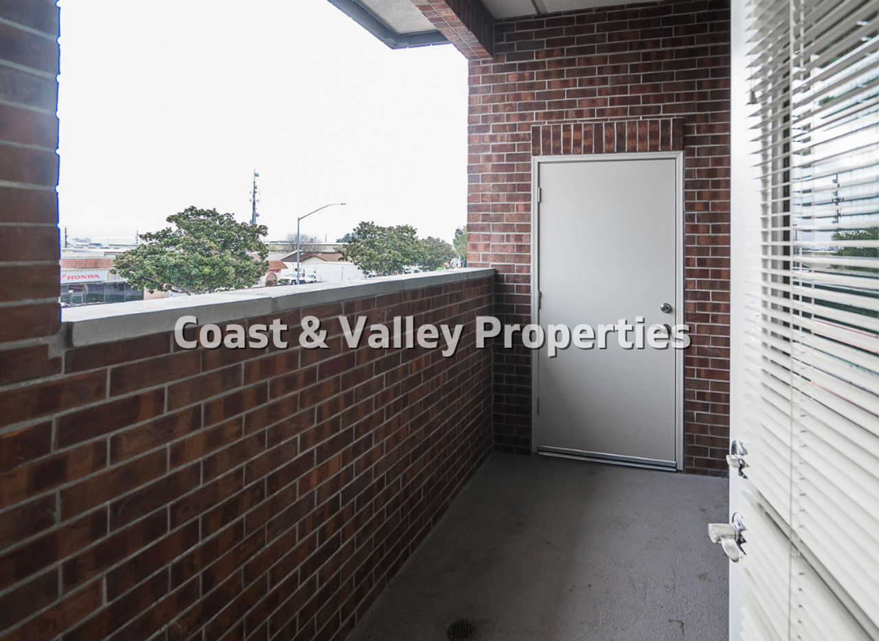 500-520 Abbott Street, Salinas, CA 93901 - The Alameda - Photo 6 of 18