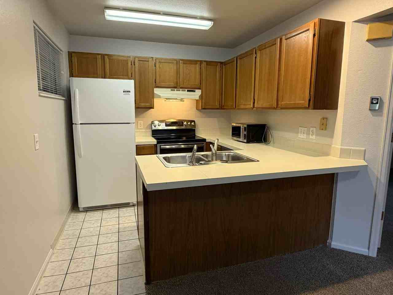 3565 Windmill Dr #R4 - Photo 4 of 12