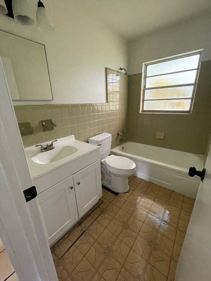 120 Dirksen Dr - Photo 6 of 10