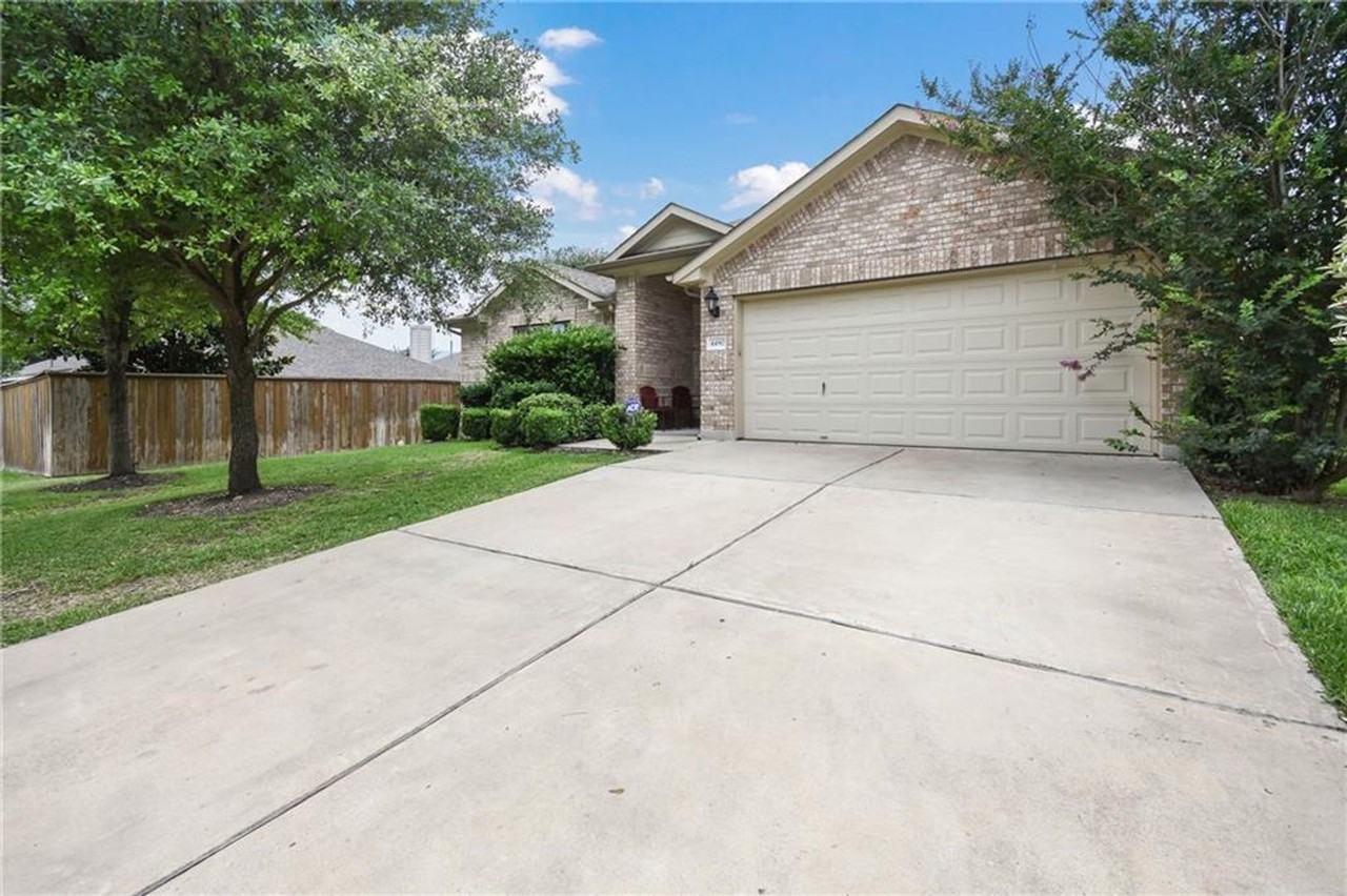 4490 Heritage Well Ln - Photo 2 of 35