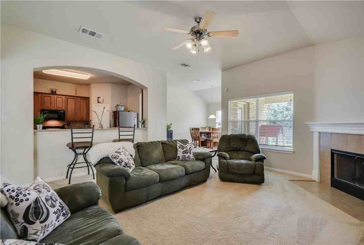 4490 Heritage Well Ln - Photo 7 of 35