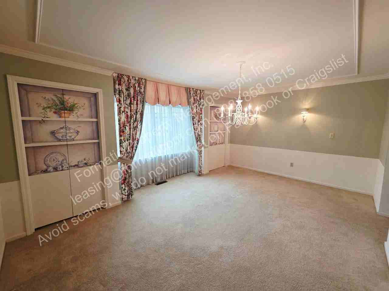 157 N Gates Ave - Photo 6 of 17