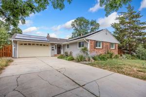 featured image of 3059 S Jasmine St