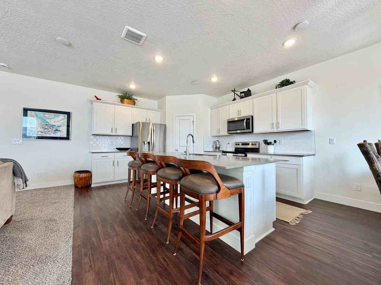 7239 Woods Rose Dr - Photo 6 of 30