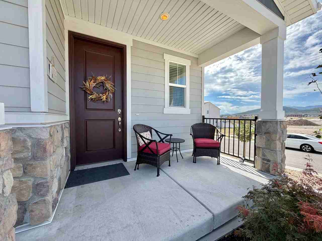 7239 Woods Rose Dr - Photo 2 of 30