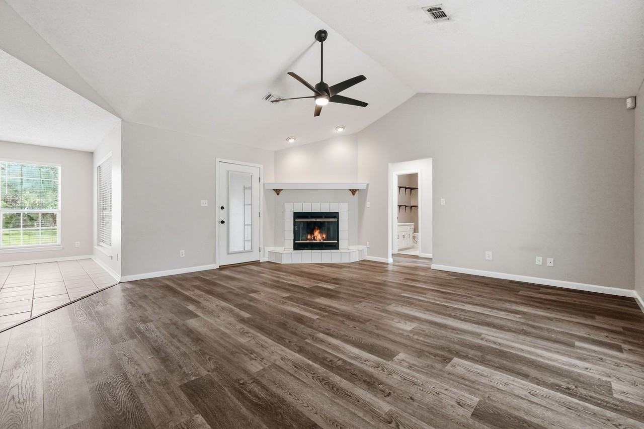 91 Cedar Beach Cv - Photo 5 of 40