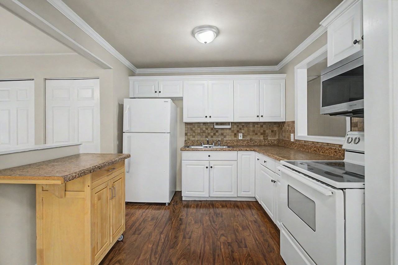 317 Maney Dr - Photo 6 of 18