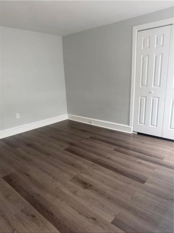 225 Zerby Ave - Photo 5 of 16
