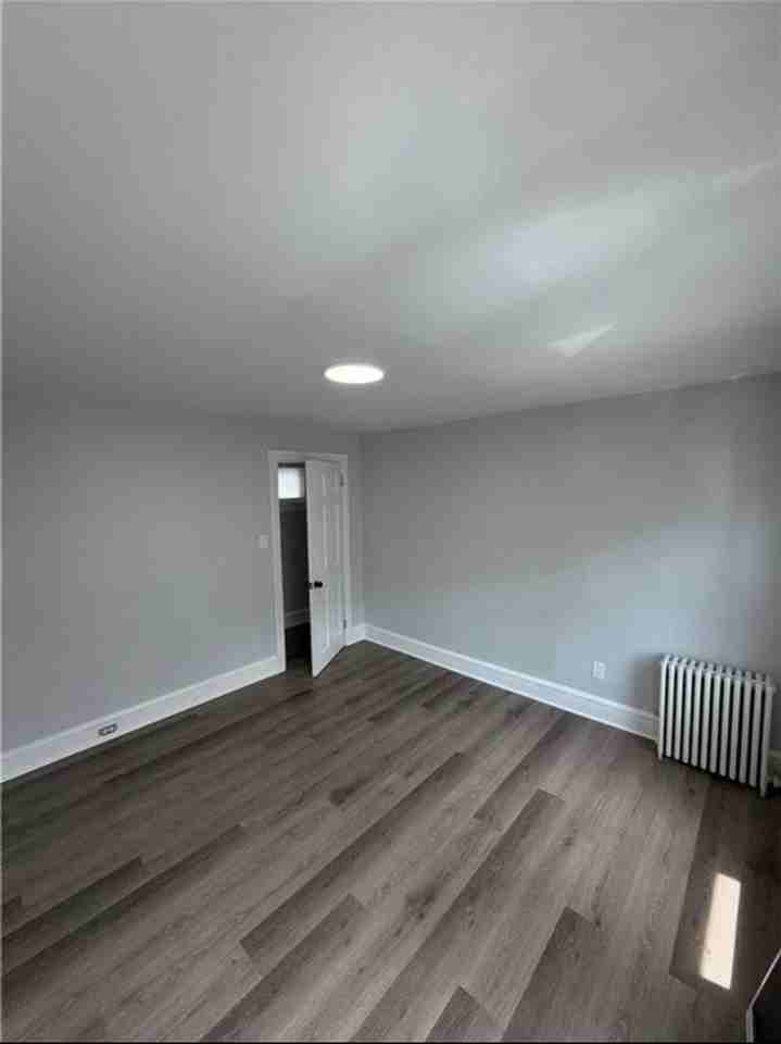 225 Zerby Ave - Photo 7 of 16