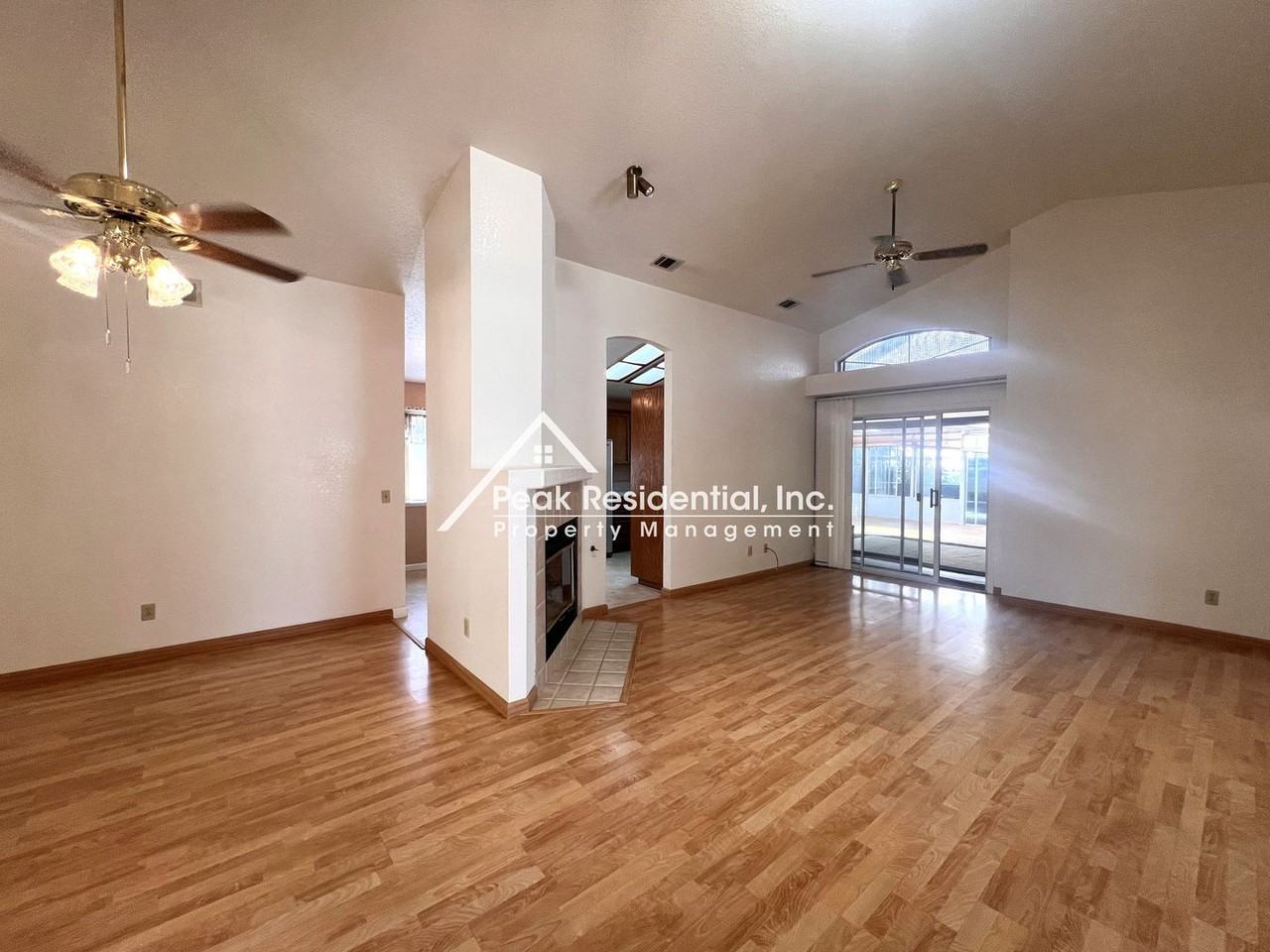 8113 Bellsbrae Dr - Photo 5 of 26