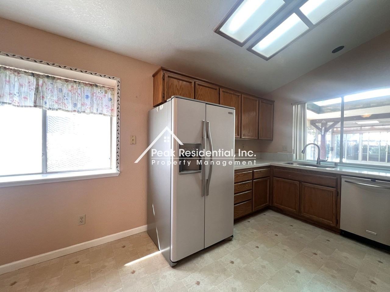 8113 Bellsbrae Dr - Photo 7 of 26