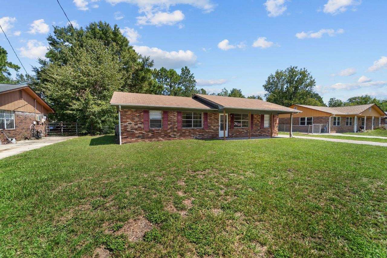 234 Deerwood Dr - Photo 2 of 41