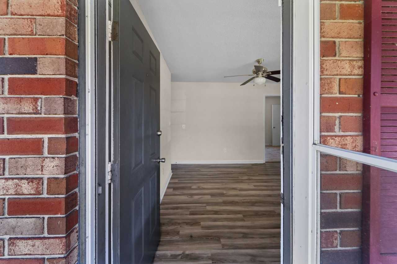 234 Deerwood Dr - Photo 6 of 41