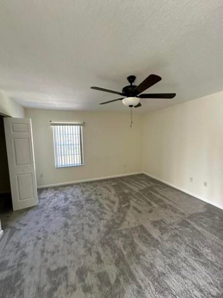 5780 Azalea Cir - Photo 5 of 10