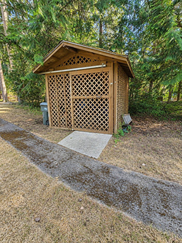 17805 Overlake Ct Se - Photo 4 of 15